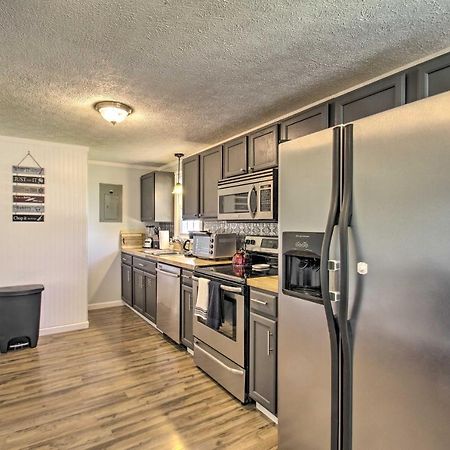 Dog-Friendly Fayetteville Home With Hot Tub! Exterior foto