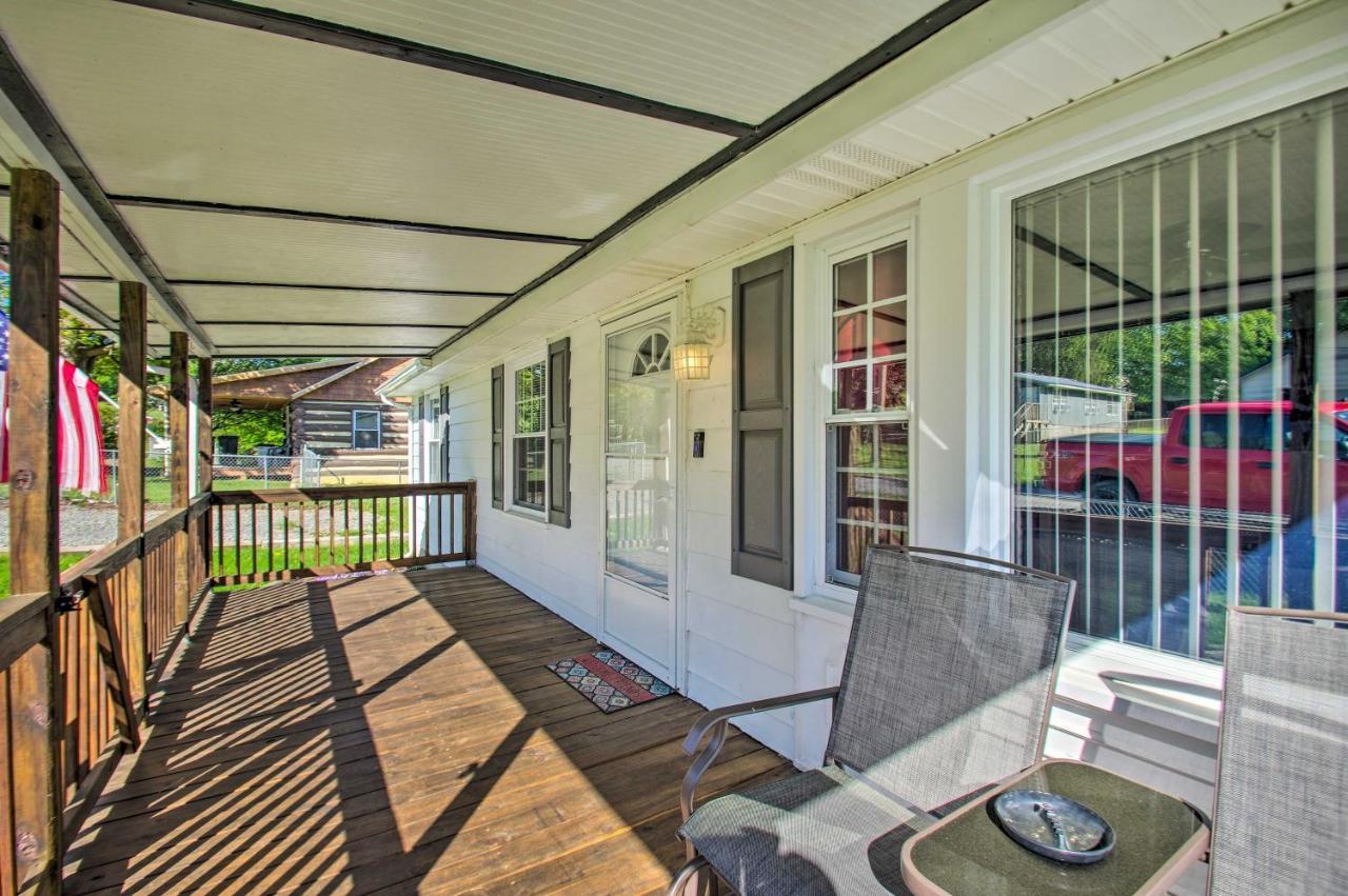 Dog-Friendly Fayetteville Home With Hot Tub! Exterior foto